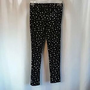 Gray Saks Fifth Avenue women's size 24 (waist runs bigger) measures 28 inches